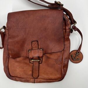 Harbour 2nd | Cognac Leather Crossbody Bag | Distressed Messenger Purse